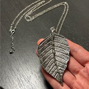Silver Leaf Pendant Necklace